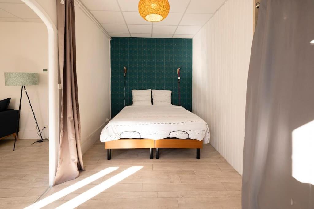 Le Cosy C - T2 Tout Equipe - Centre-Ville Gare Montlucon Bagian luar foto
